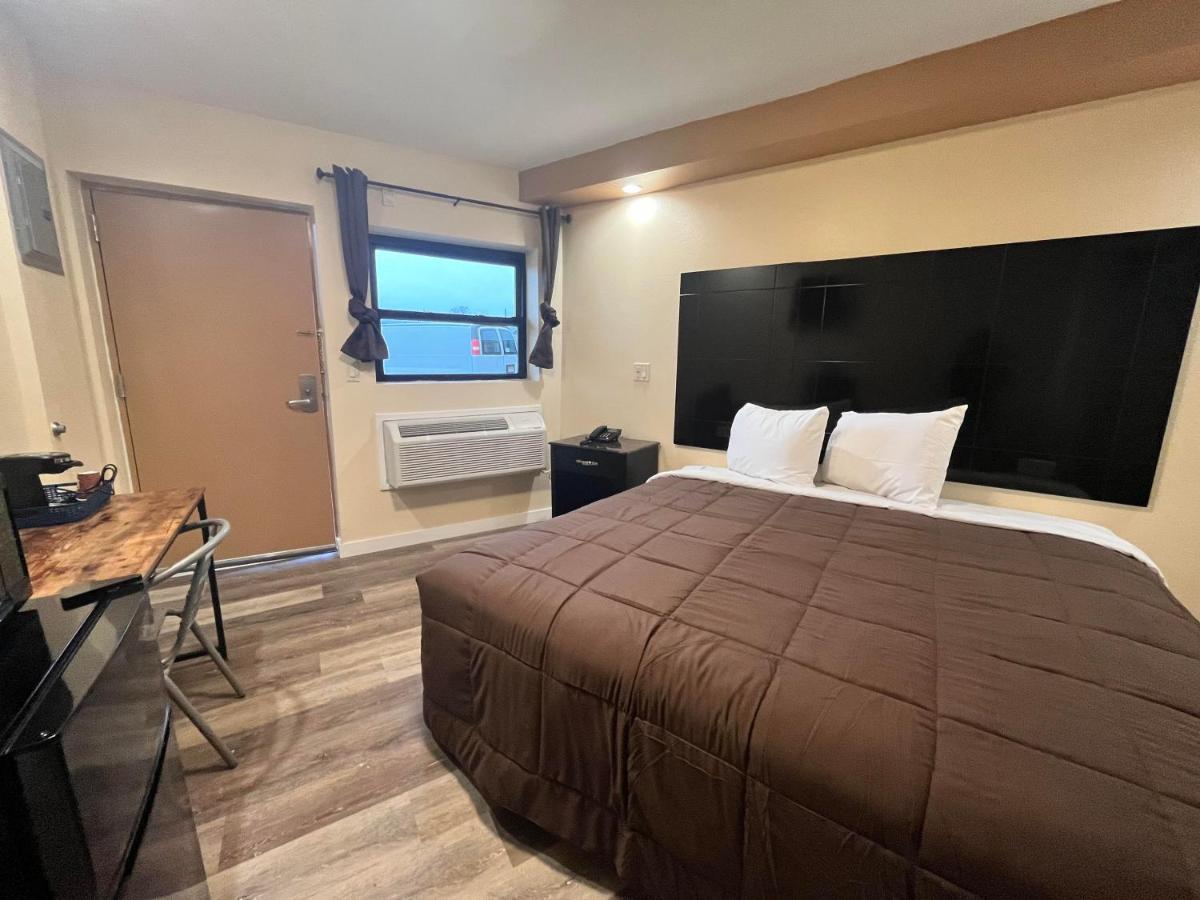 Circle Motor Lodge South Amboy Eksteriør billede